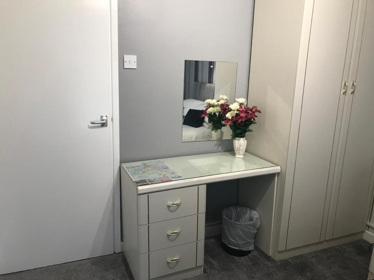 La Suisse Serviced Apartments Manchester Exteriör bild