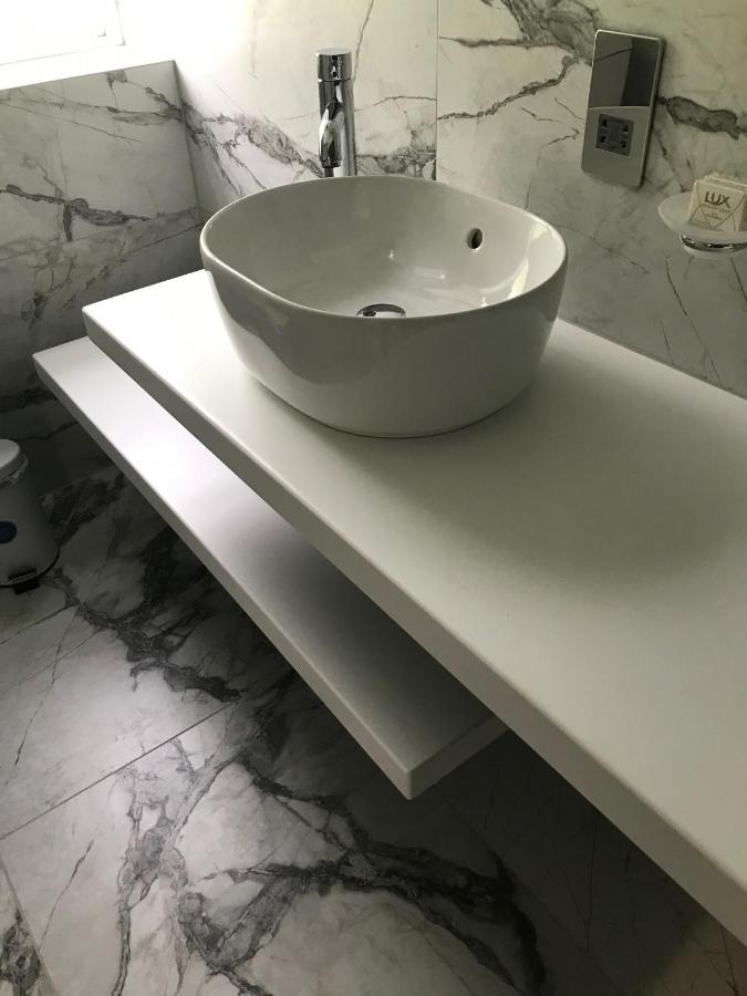 La Suisse Serviced Apartments Manchester Exteriör bild